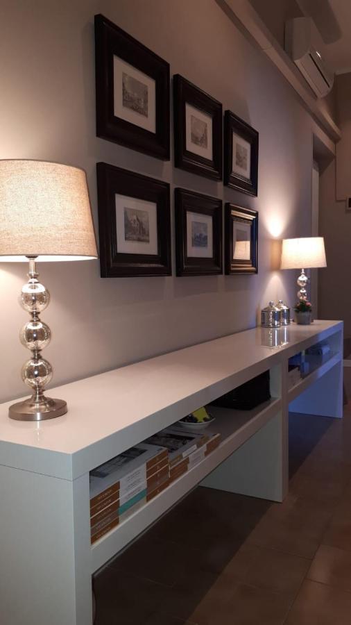 Villa Sul Lago Con Pontile Privato A Brenzone Sul Garda - Unique And Exclusive 外观 照片