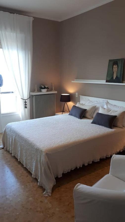 Villa Sul Lago Con Pontile Privato A Brenzone Sul Garda - Unique And Exclusive 外观 照片